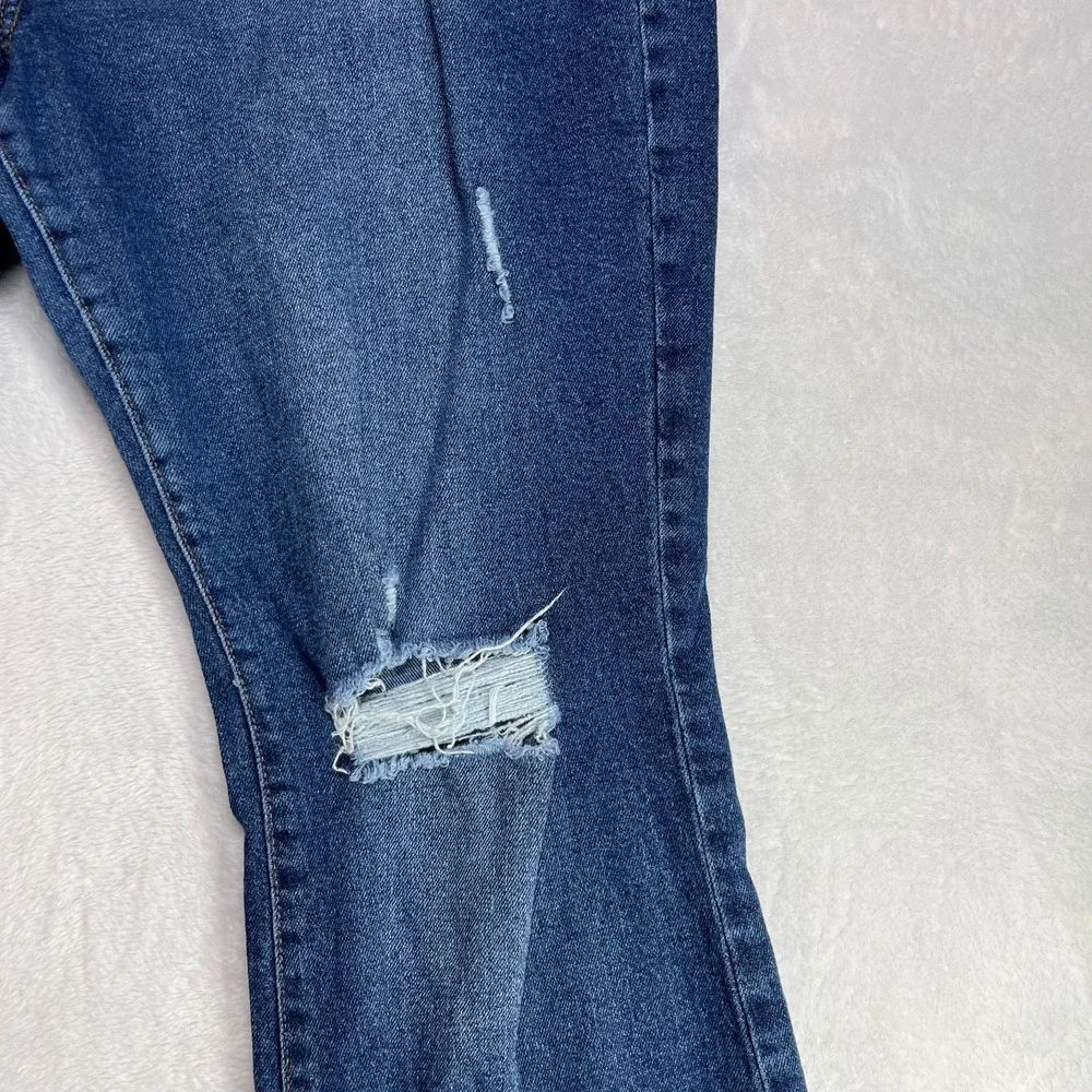 No Boundaries Bootcut Jeans Women's 17 Blue Denim Distressed Frayed Hem - 35X30